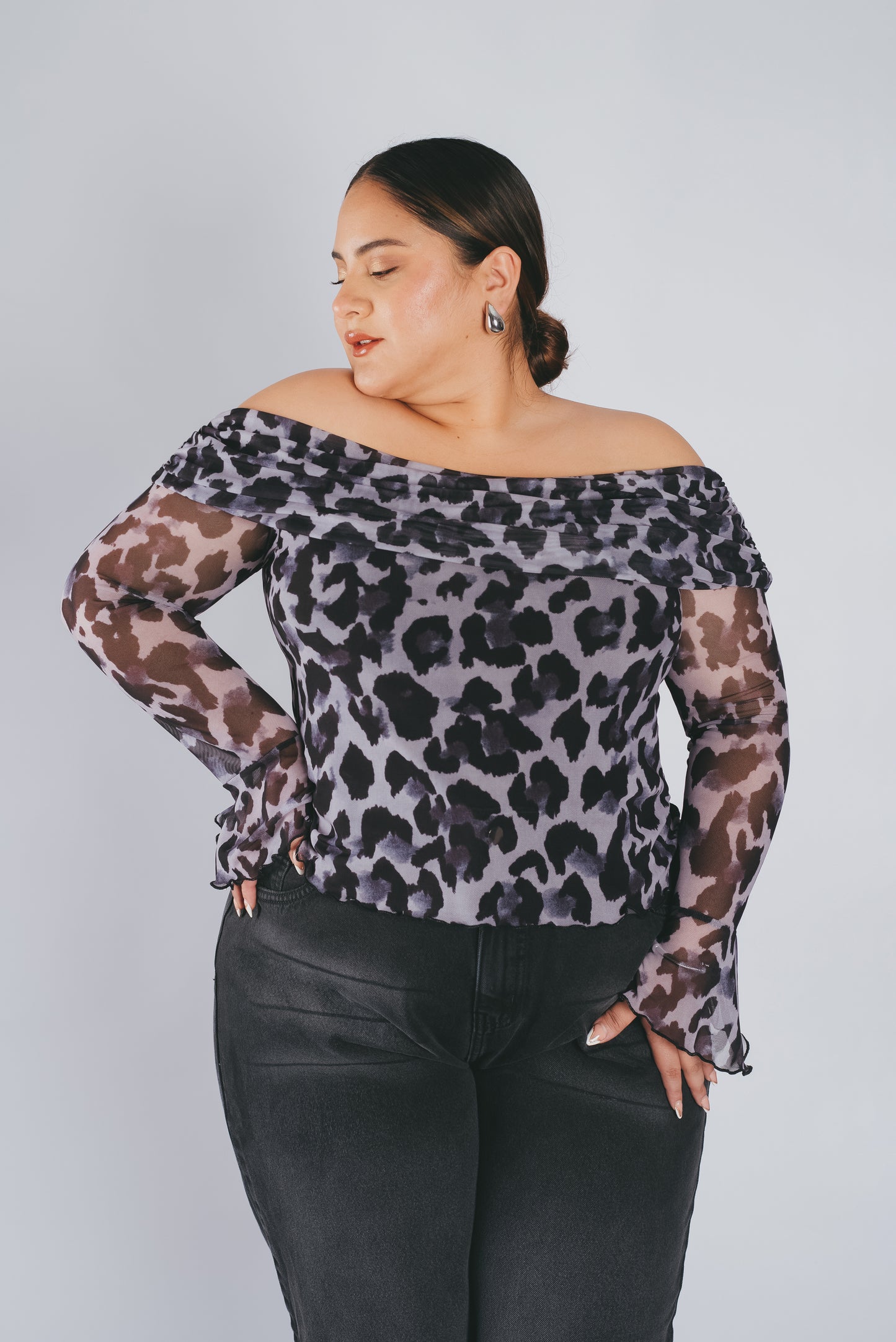 BLUSA HANNAH - LEOPARDO GRIS