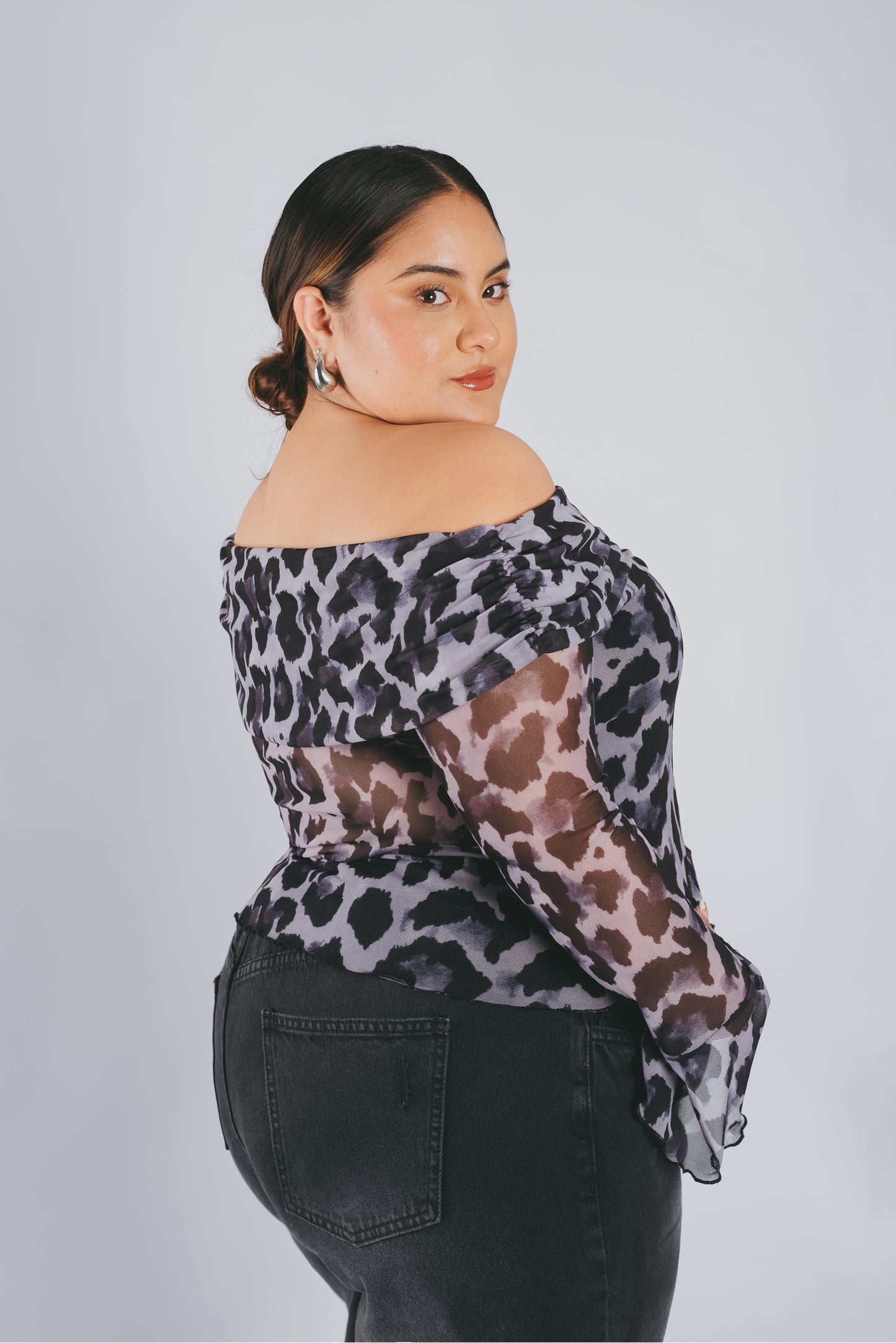 BLUSA HANNAH - LEOPARDO GRIS